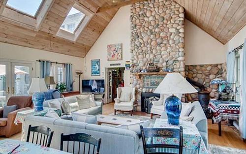 West Tisbury Hotel | West Tisbury Inn