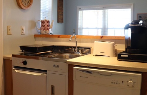 Fly Creek Apartment | Wheelhouse Studio, Under 5 minutes to Cooperstown, 10 minutes to Dreams Park