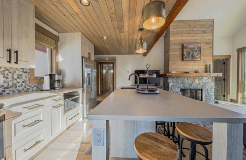 Eureka House | Wilderness Club Home Hot Tub
