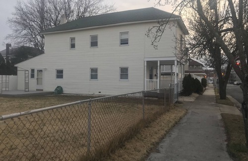 Wildwood Apartment | Wildwood apt 4.5 blocks from the beach , huge yard