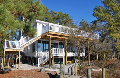Piney Island House | Willet's Way- Close to Beach w/Assateague Views & Boat Dock