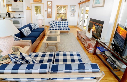 Chincoteague House | Windshadow | Bayfront Sunsets w/Screened Gazebo, Dock, Fireplace, Sky Deck Porch & Pet Friendly