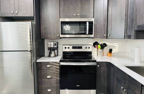 Williamstown Condo | Winterberry Lodge: NEWLY RENOVATED Spacious Berkshire Getaway at Jiminy Peak