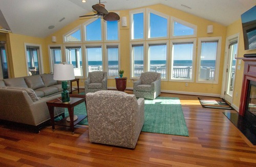 Currituck County House | WL1077, Ocean Commotion- Oceanfront, Rec Room, Theater Room, Ocean Views