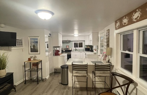 West Ocean City House | WOC PETS OK! Walk to Harborside, Bayhopper water taxi! Nature Lovers Delight!