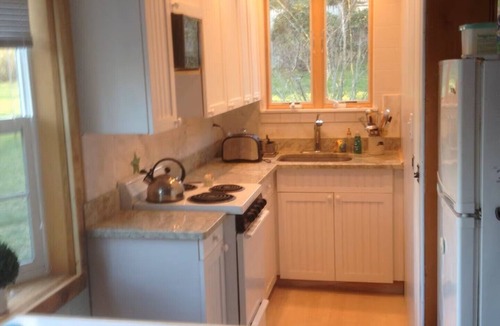 East Orleans Cottage | Wonderful 2-bedroom cottage with AC and Heat in charming Orleans, MA!