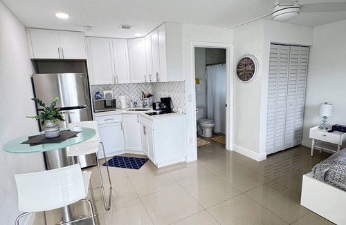 Greenacres Apartment | Wonderful apartment near the Airport, Beaches and Downtown