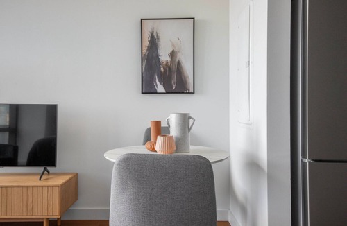 Chelsea Apartment | Wonderful Hudson Yards Studio w/Gym, Rooftop & Lounge, by Blueground