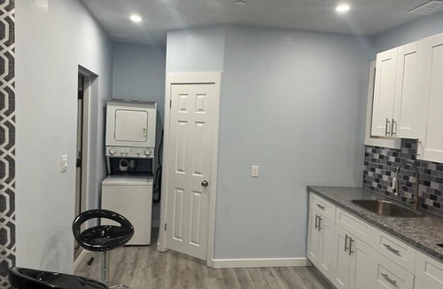 North Lauderdale Apartment | Wonderful studio with AC in North Lauderdale