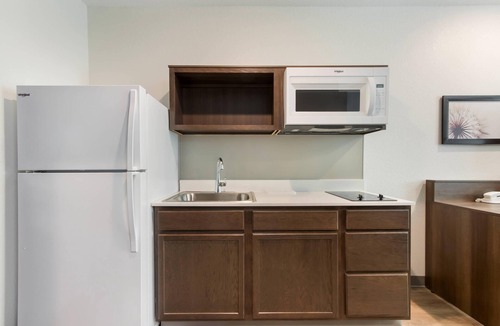 Tamarac Hotel | WoodSpring Suites Tamarac