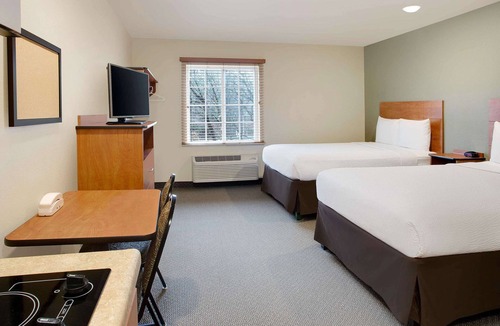 Norfolk - Virginia Beach Hotel | WoodSpring Suites Virginia Beach