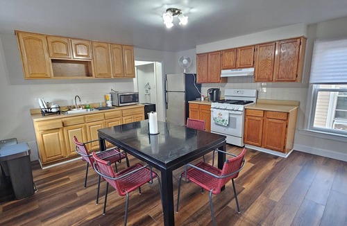 Harrison Apartment | Wordl CUP - Walk to PATH Easy NYC & MetLife Access Parking