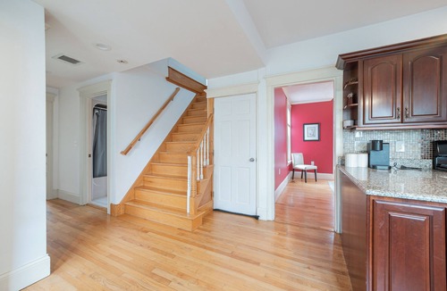 Melrose House | World Cup ready. with AC, beaches, Boston, and Salem