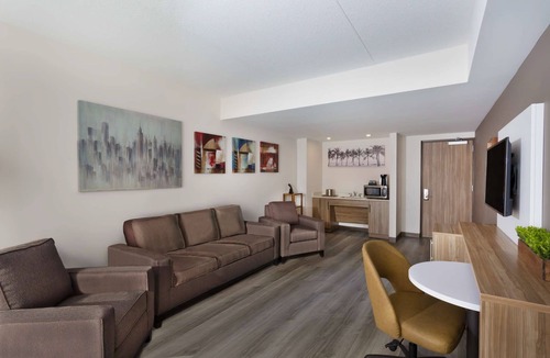 Dania Beach Hotel | Wyndham Garden Ft Lauderdale Airport & Cruise Port