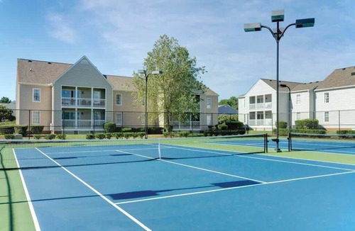 Williamsburg Condo | Wyndham Kingsgate 3BR Apartment with Resort Access