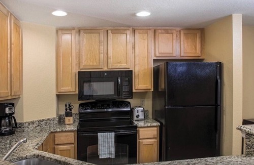 Survey Creek Resort | Wyndham Palm-Aire Resort – 1-Bedroom Condo in Fort Lauderdale