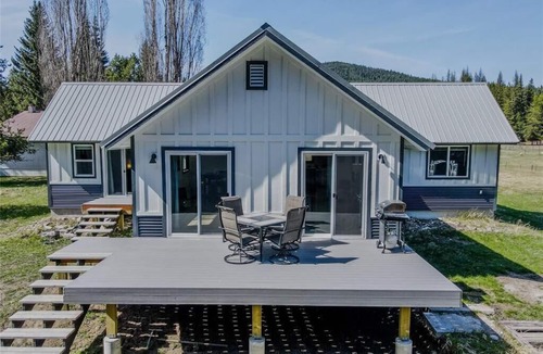 Troy House | Yaak River Retreat