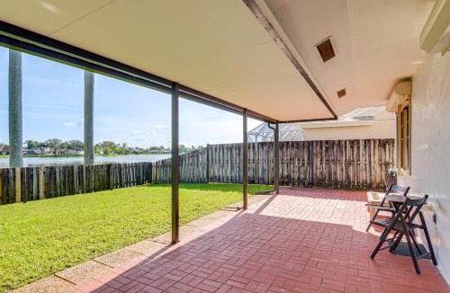 Davie House | Yard & Patio! Lakefront Family Escape in Sunrise