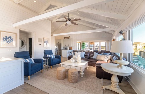 Ocean Sands House | Yeti V - Corolla, Ocean Sands, 50 Yards to Beach, Ocean View, Pool, Cabana, Hot Tub