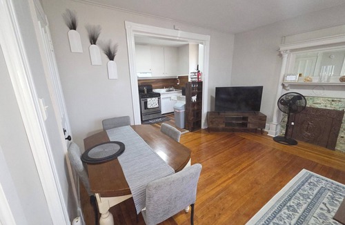 Stockade Historic District Apartment | Your favorite space