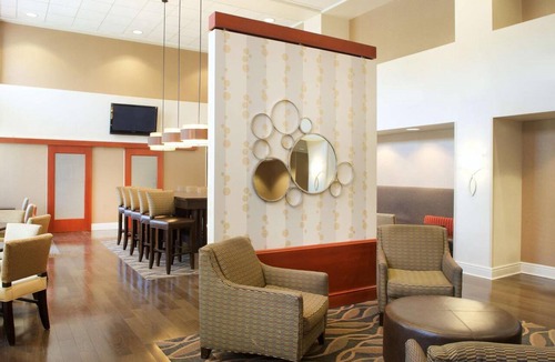 Strabane Hotel | Your Home Base for Exploring Washington with Free Breakfast and Parking