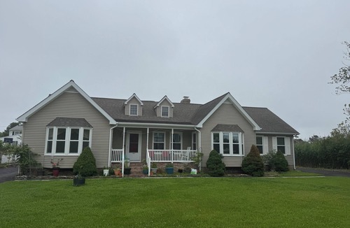 West Ocean City House | Your Ideal Gateway Awaits you in this charming 3-bedroom house.