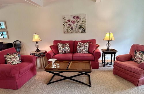 Harwich Port House | Your Perfect Fall/Winter Rental Awaits In This Fully-Furnished Townhouse Condo