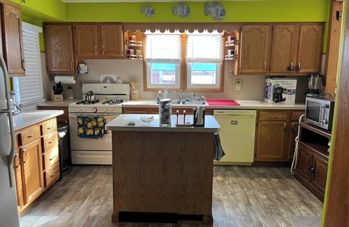 Villas House | Your Pet Friendly Grandparents Shore House