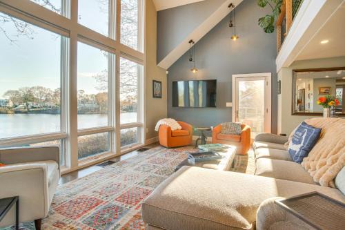 1 Mi to Ferry & Beach: Waterfront Hyannis Home!