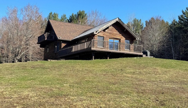 101 Acre Secluded Private Cabin with Pond & Trails