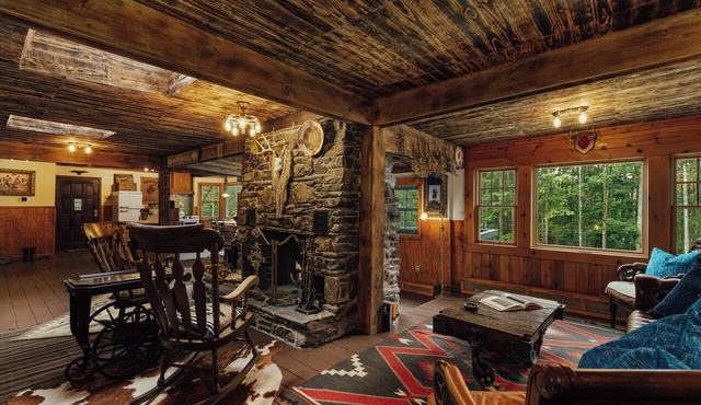 1920s Southwestern-styled mountain escape.