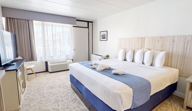 2 Bedroom 2 Bathroom Apartment (200)