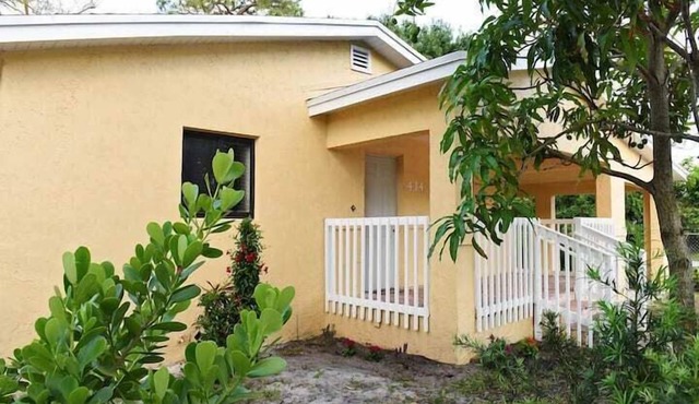 2 Bedroom 808730 by Houzlet