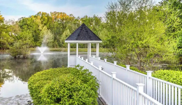 2 Bedroom Condo, Historic Powhatan, Hilton Resort!