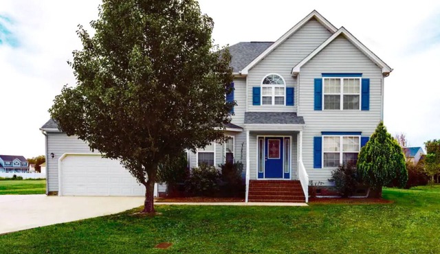 2 Master Bedrooms Home Away From Home