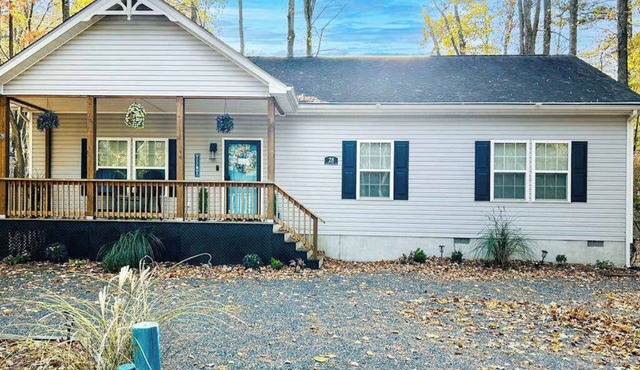 28 White Horse Dr