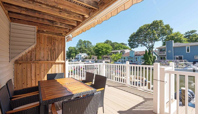 2BR Bayfront Condo Pet Friendly