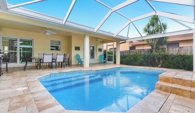3/2 Covered Heated Pool-Pool Table-Very Private