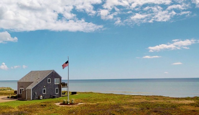 3 Bedroom Beach Front Cottage - 16 Sheep Pond Road