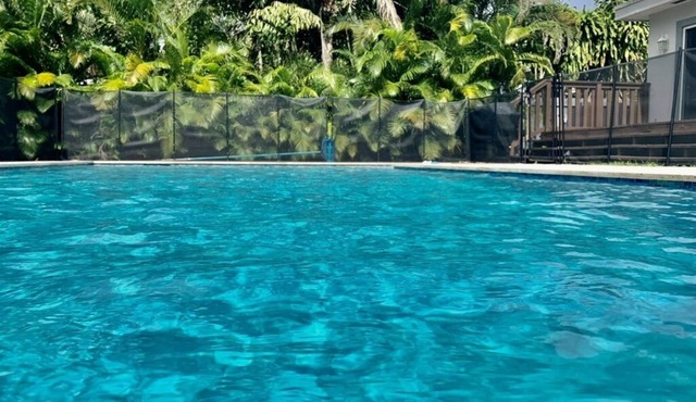 3-Bedroom Pool Home in Fort Lauderdale, walking distance to Wilton Manors