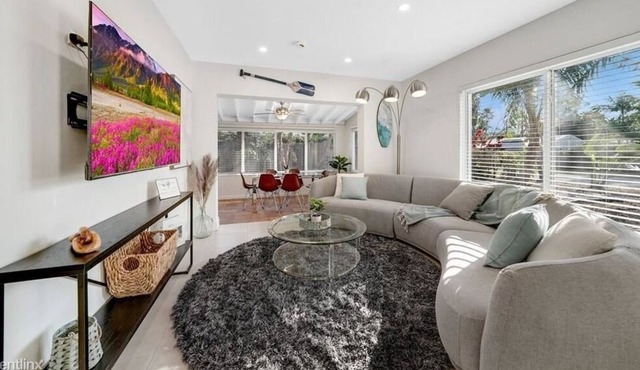 3 Bedroom Single family 625230 by Houzlet