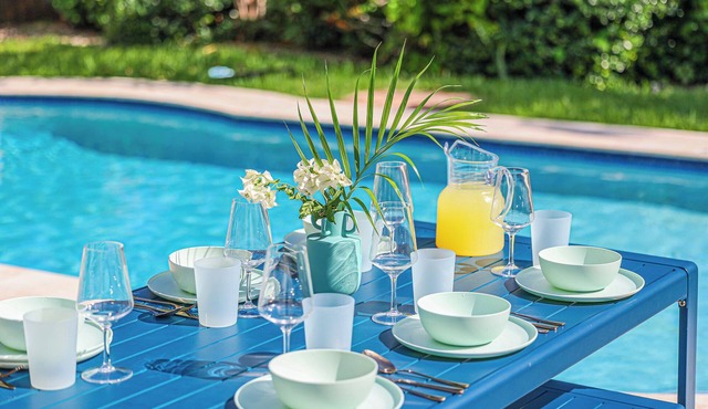 3-bedroom villa in beautiful Fort Lauderdale with Heated Pool, 5 Min to beach