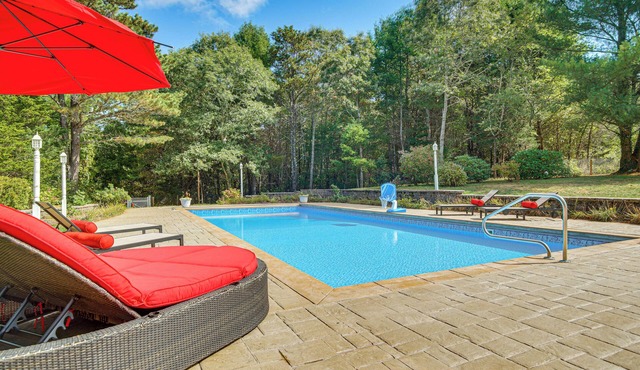 3 Mi to Megansett Beach: Home w/Pool & Game Room