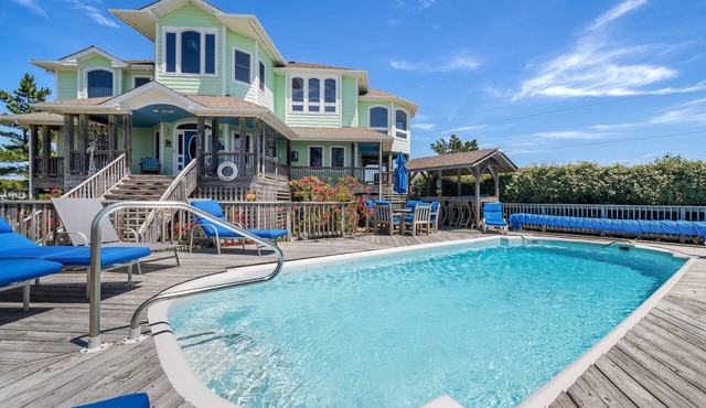 30% off 8/23-30 or 8/30-9/6 weeks! 4WD needed, private pool & great ocean views!