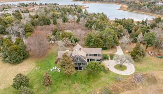 4 Acre Private Estate on the Water