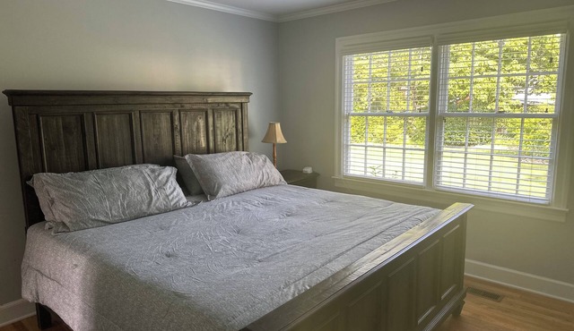 4BR Oversized Multi-Car Driveway Near US-70 Walk Downtown