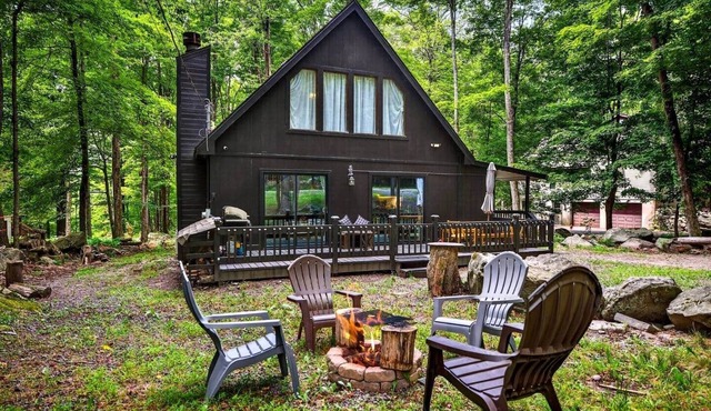 4th of July fireworks at roamingwood Lake, family beach party, full amenities