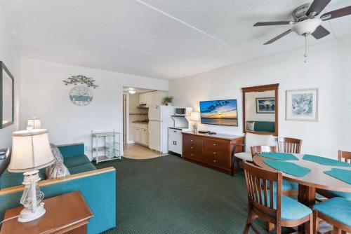 6201 Ocean Ave, Unit 205 - The Nassau Inn