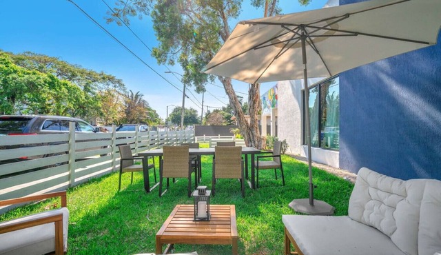 6BR|4BA | Casa Artarian | Near Design District