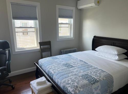 Airport and Boston room